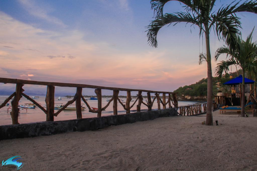 Отель Seaside Huts Lembongan Экстерьер фото